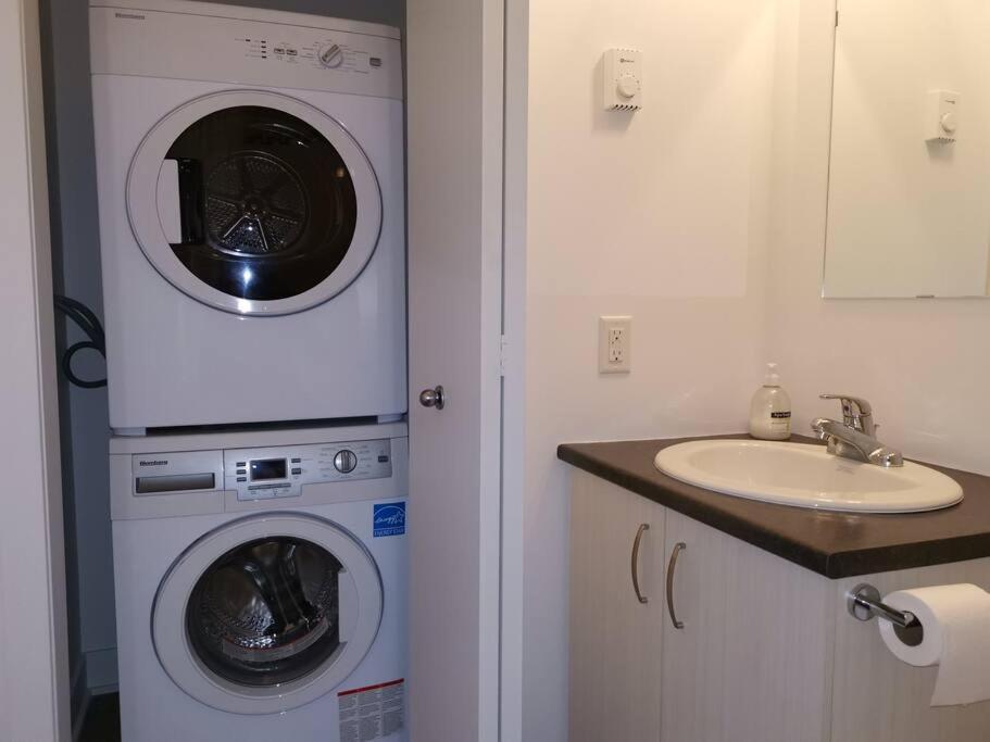 Apartament Lovely Studio In Longueuil, Near Downtown Montreal Zewnętrze zdjęcie